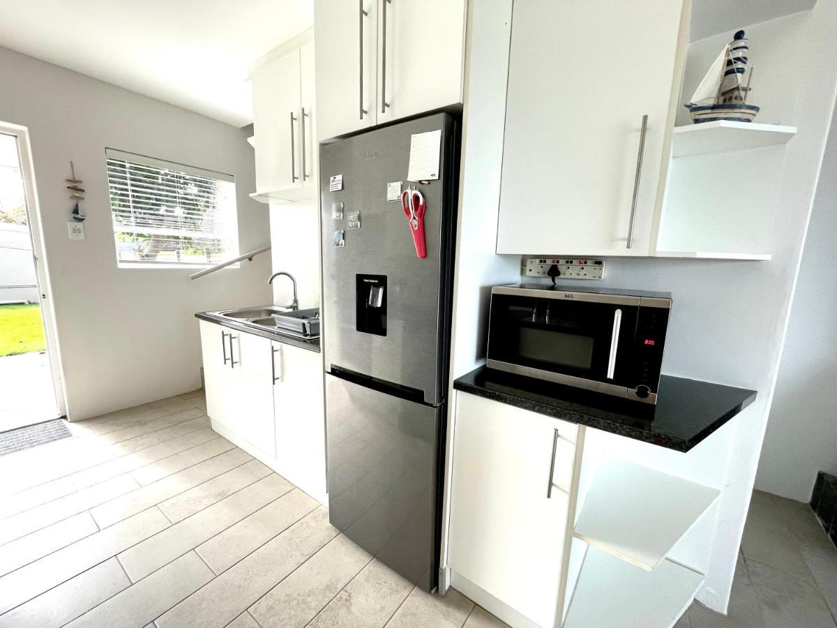 10 On Aquavista Addo River View Cottage Колчестър Екстериор снимка